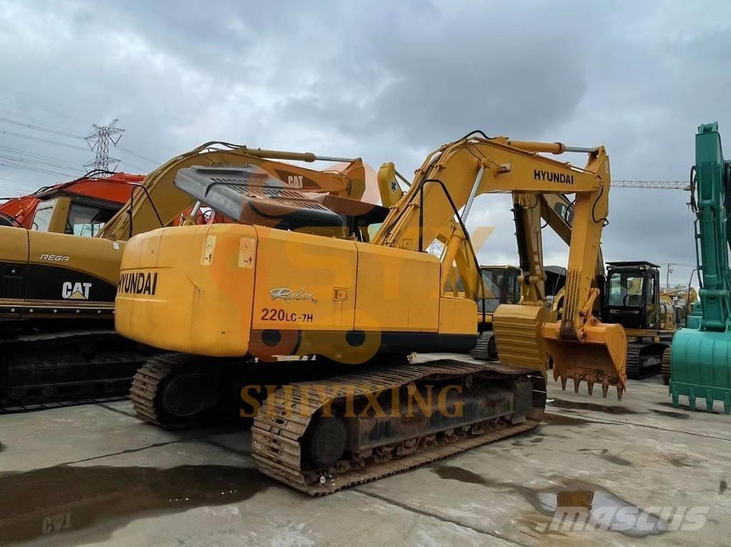 Hyundai Robex 220-7 Excavatoare pe șenile
