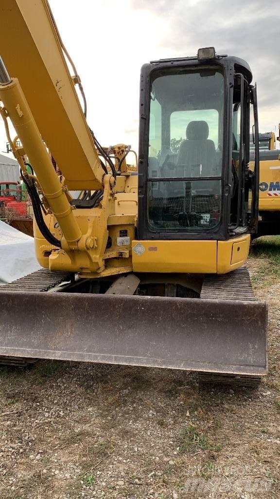 Komatsu PC 78 MR-6 Excavatoare pe șenile
