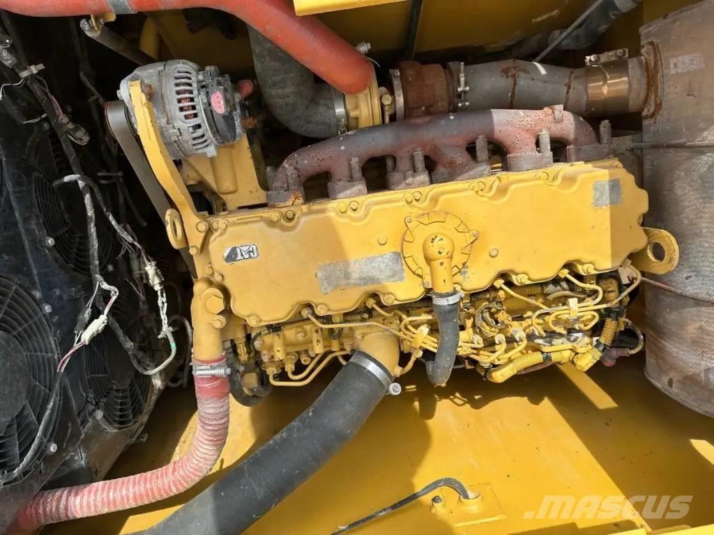 CAT 330GC Excavatoare pe șenile
