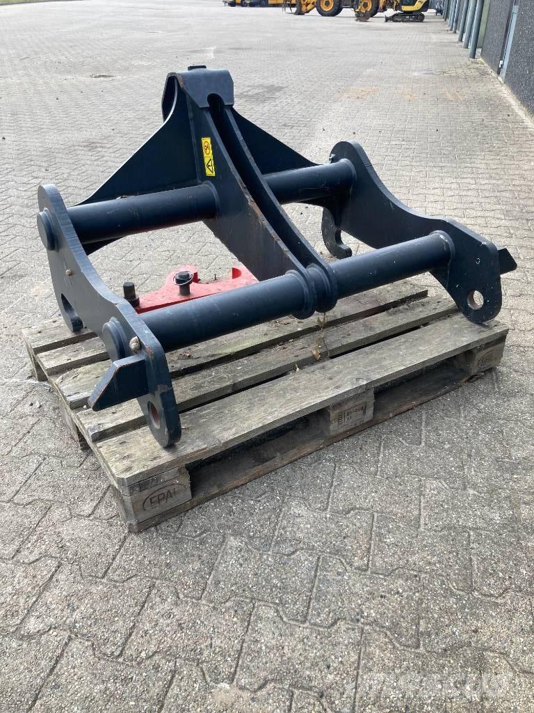 JCB Krog Alte componente