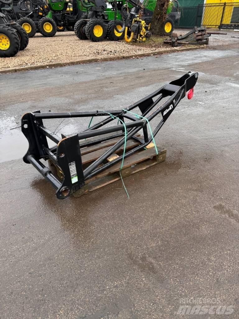 Manitou P2000 Dispozitive de ridicare şi lifturi pentru materiale
