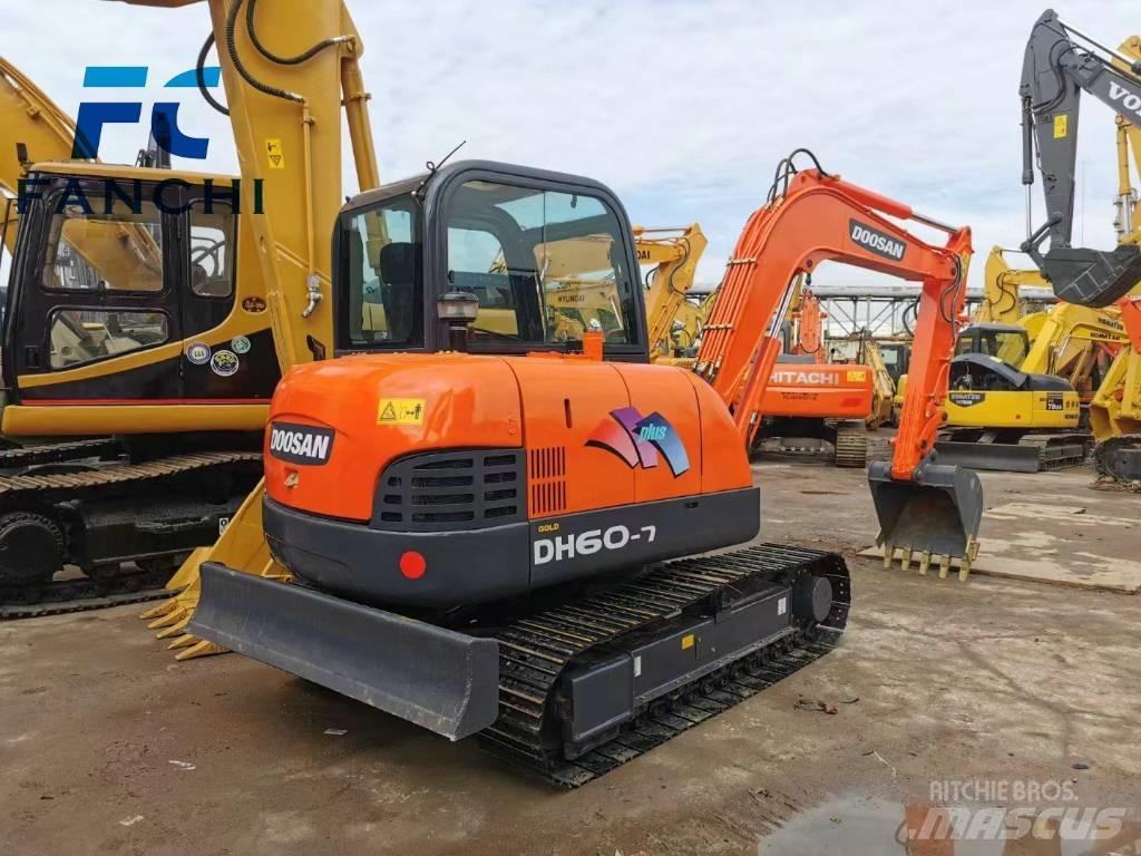 Doosan DH 60 Mini excavatoare < 7t