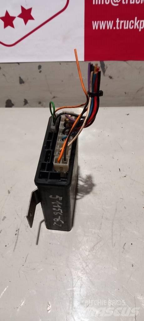 Scania 144.  1355370 Electronice