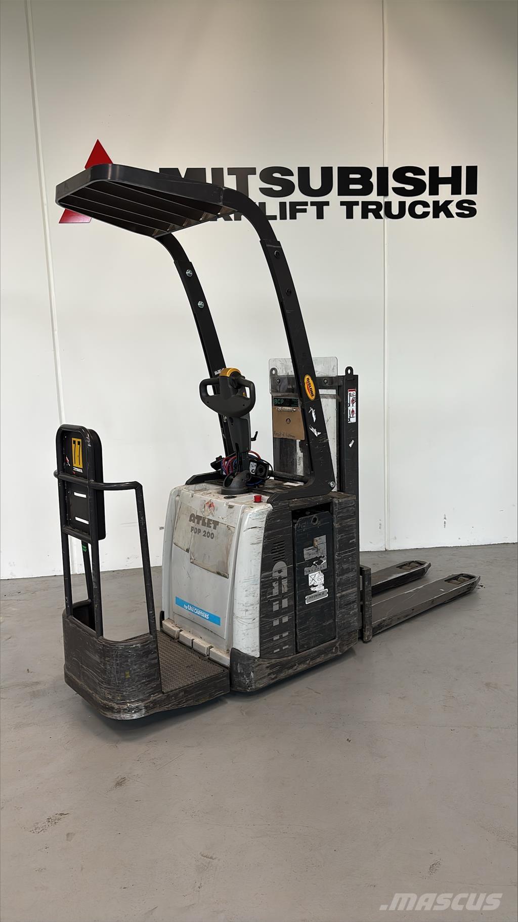 Atlet PDP200 Transpaleti autopropulsanti