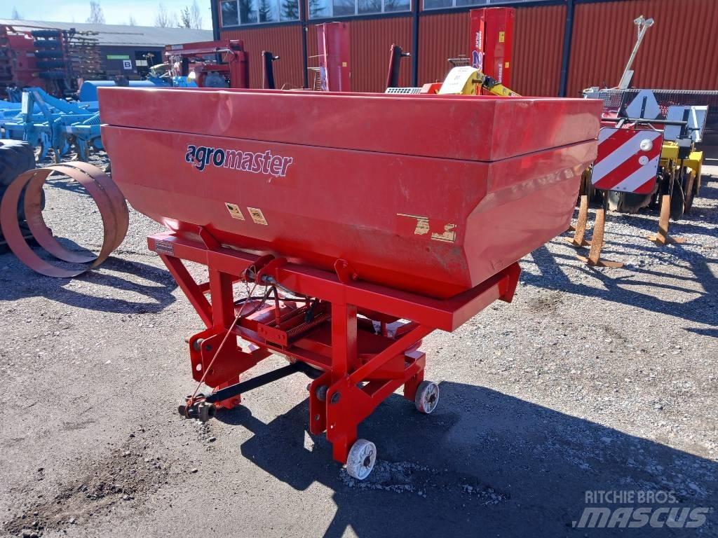 Agromaster 15m Împrastierea mineralelor