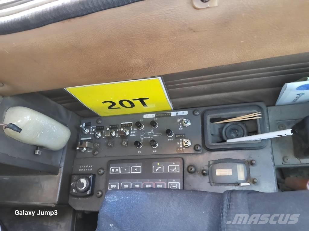 Tadano TR 250 M Macara teren accidentat