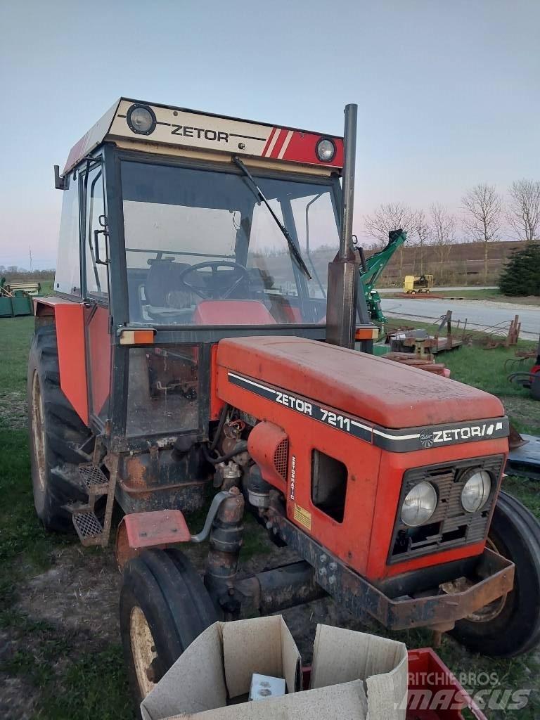 Zetor 7211 Tractoare