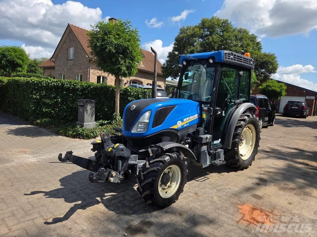 New Holland T 4.100N Tractoare