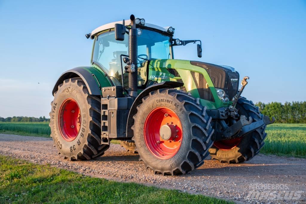 Fendt 828 Profi Plus Tractoare