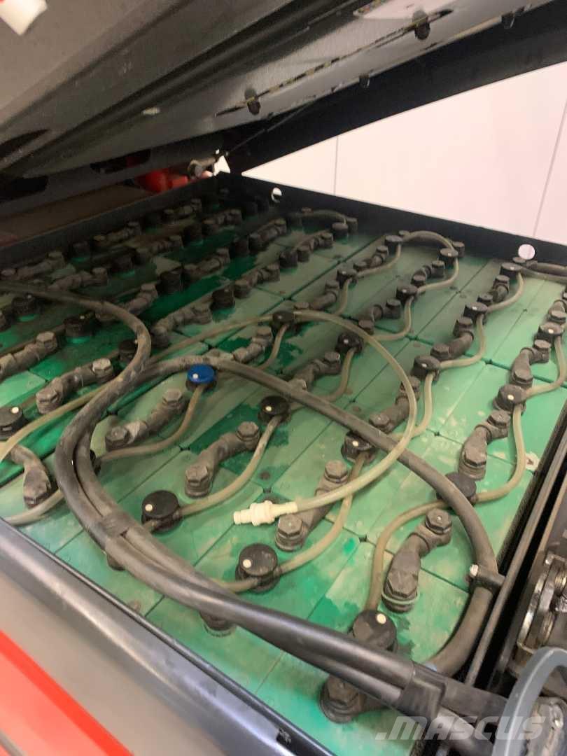 Linde E50HL Stivuitor electric