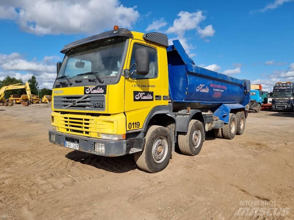 Volvo FM420 Camion cu incarcator
