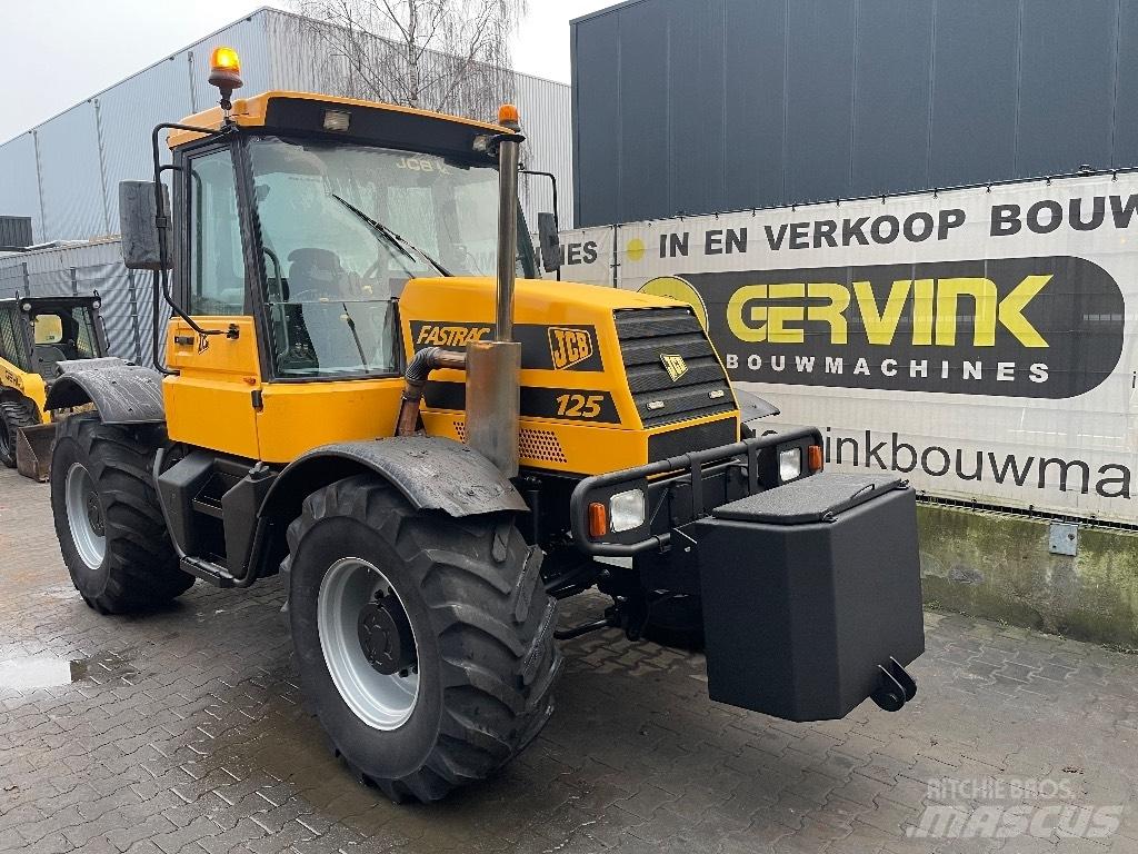 JCB Fastrac 125 Tractoare