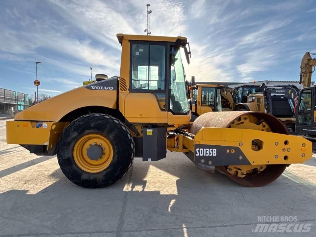Volvo SD 135 B Compactoare monocilindrice