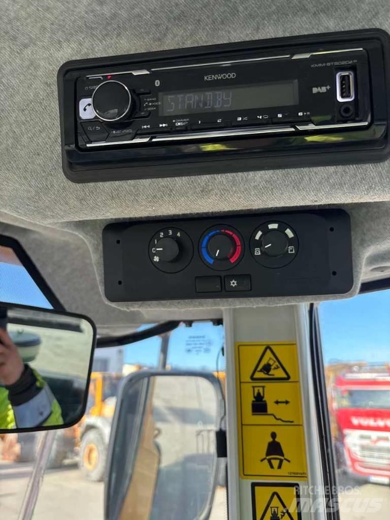 Volvo SD 135 B Compactoare monocilindrice