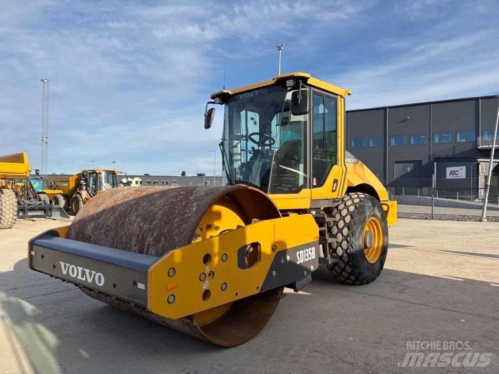 Volvo SD 135 B Compactoare monocilindrice