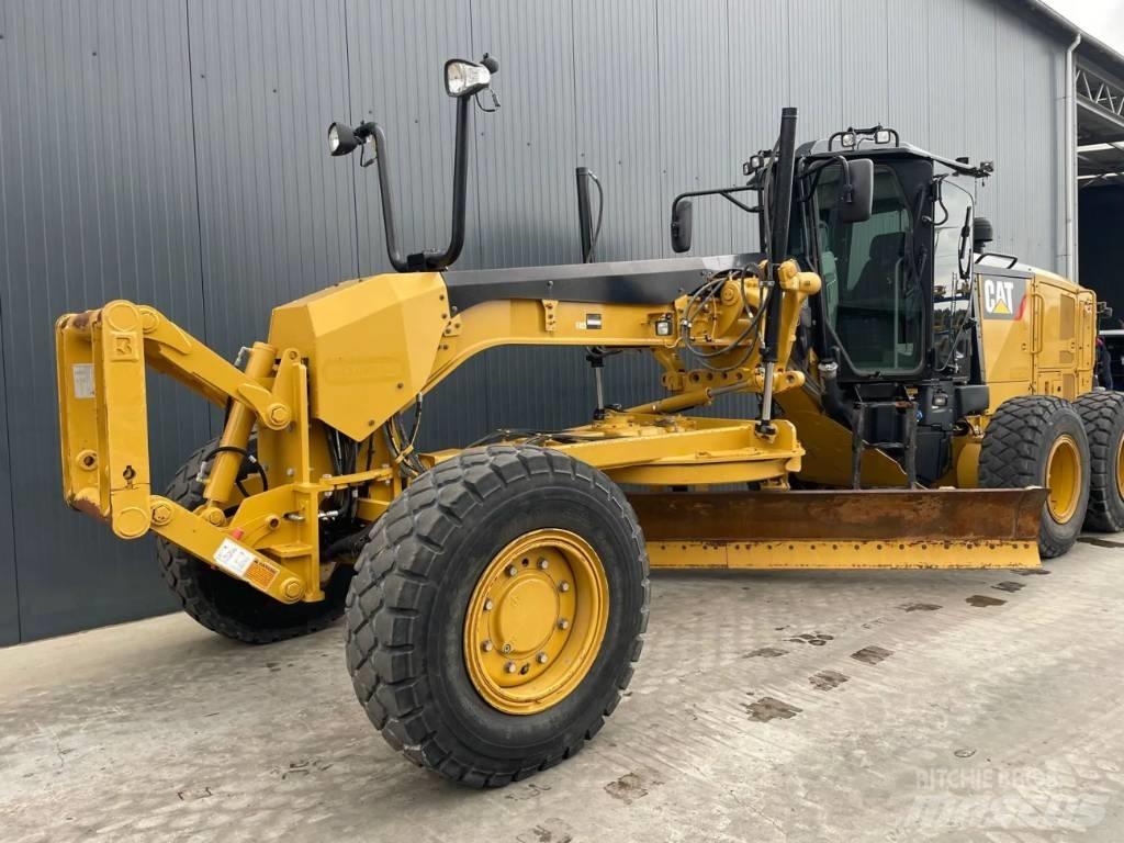 CAT 140M3 AWD Gredere
