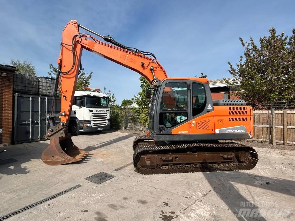 Doosan DX 27 Z Mini excavatoare < 7t