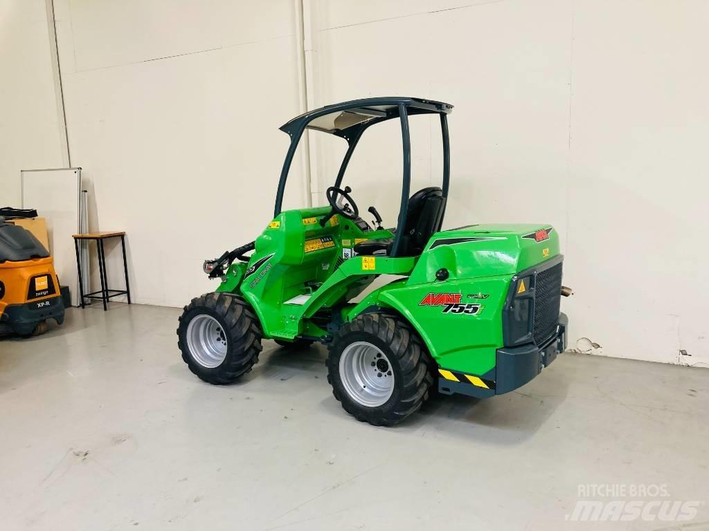 Avant 755 i Mini incarcatoare