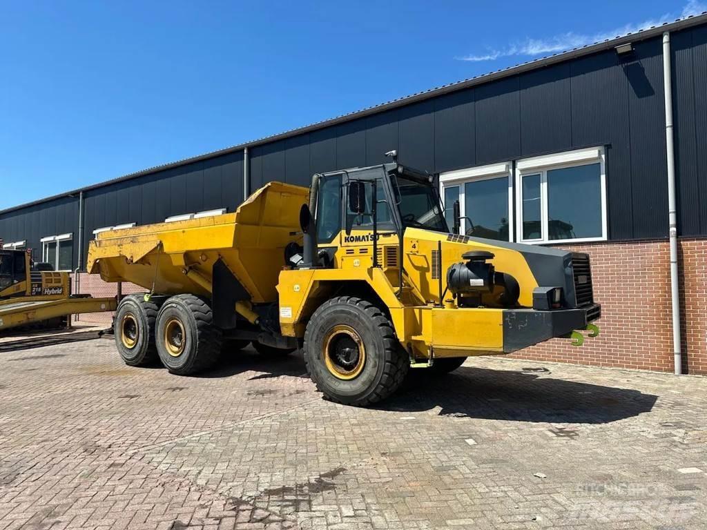Komatsu HM300-2 Transportoare articulate
