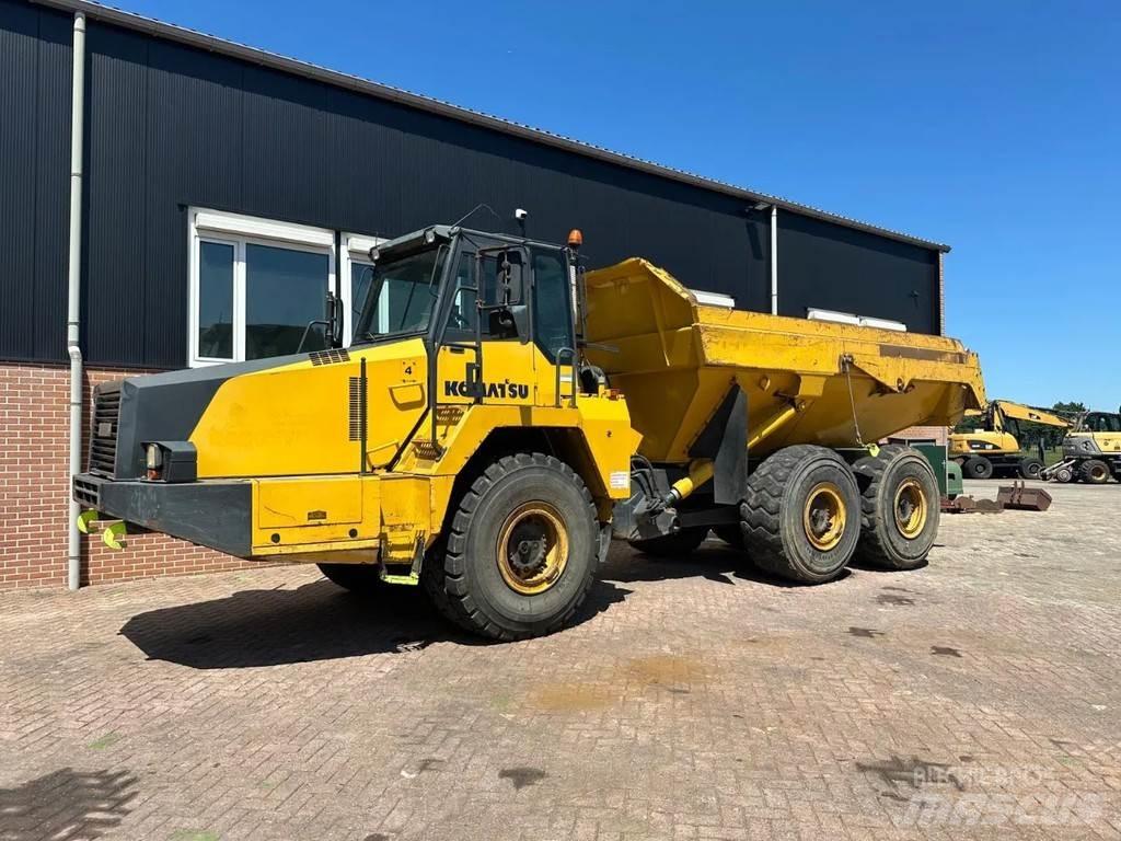 Komatsu HM300-2 Transportoare articulate