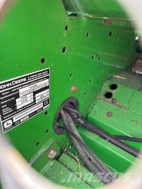 John Deere F 440 R Masina de balotat cilindric
