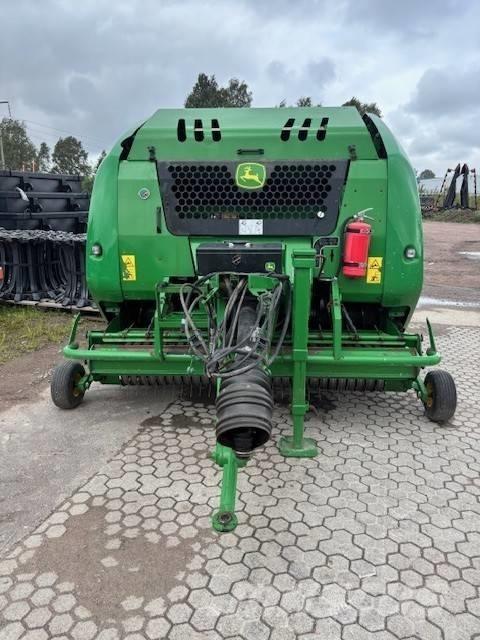 John Deere F 440 R Masina de balotat cilindric
