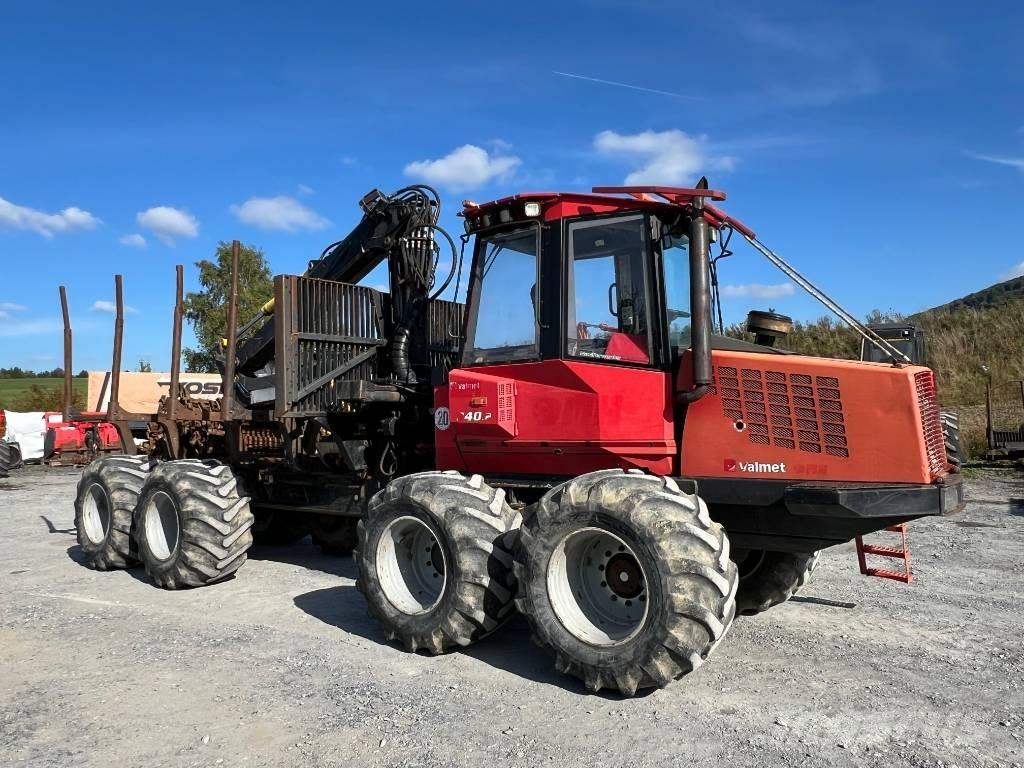Valmet 840.2 Transportoare