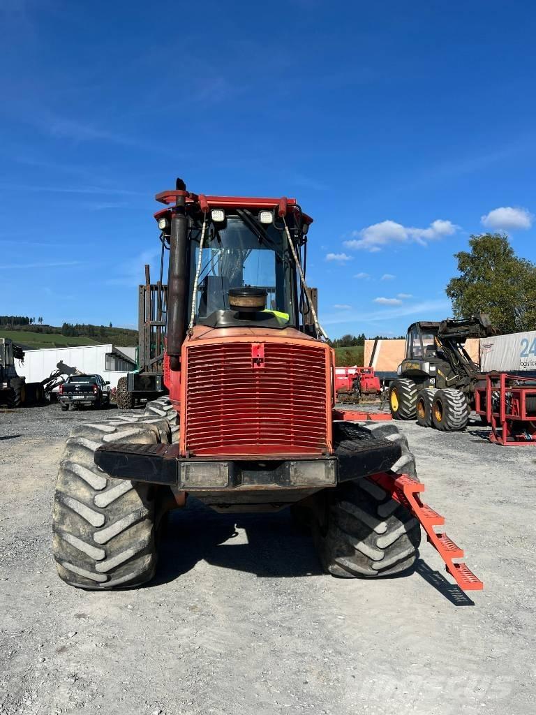 Valmet 840.2 Transportoare