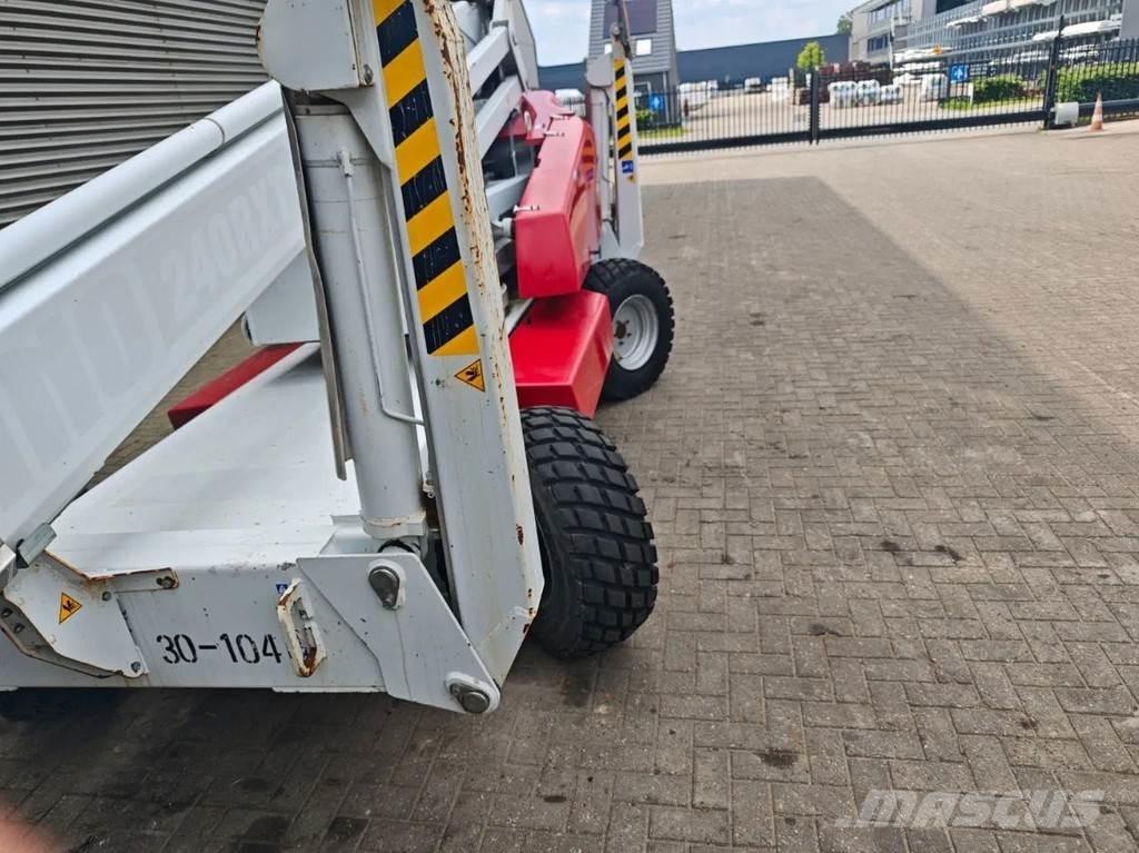 Dino 240 RXT Nacele cu brat telescopic