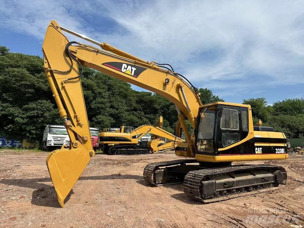 CAT 320 B L Excavatoare pe șenile
