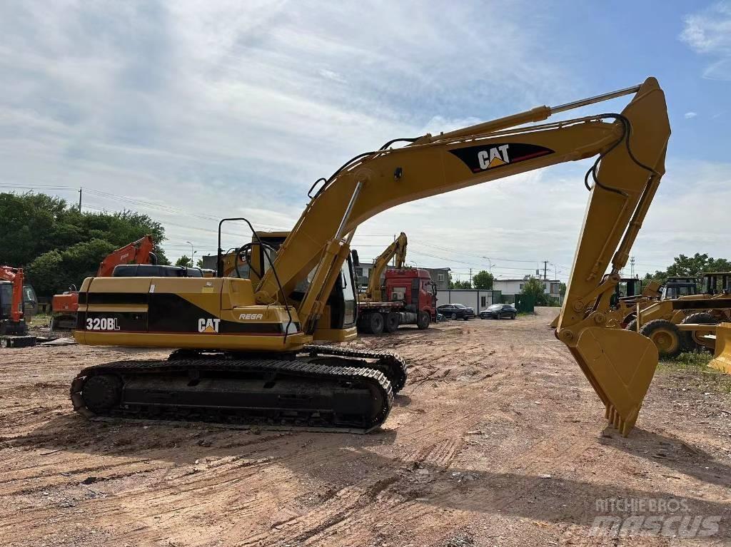 CAT 320 B L Excavatoare pe șenile
