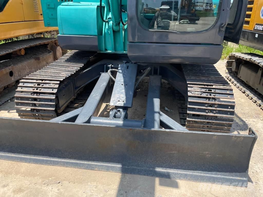 Kobelco SK 75 Excavatoare pe șenile
