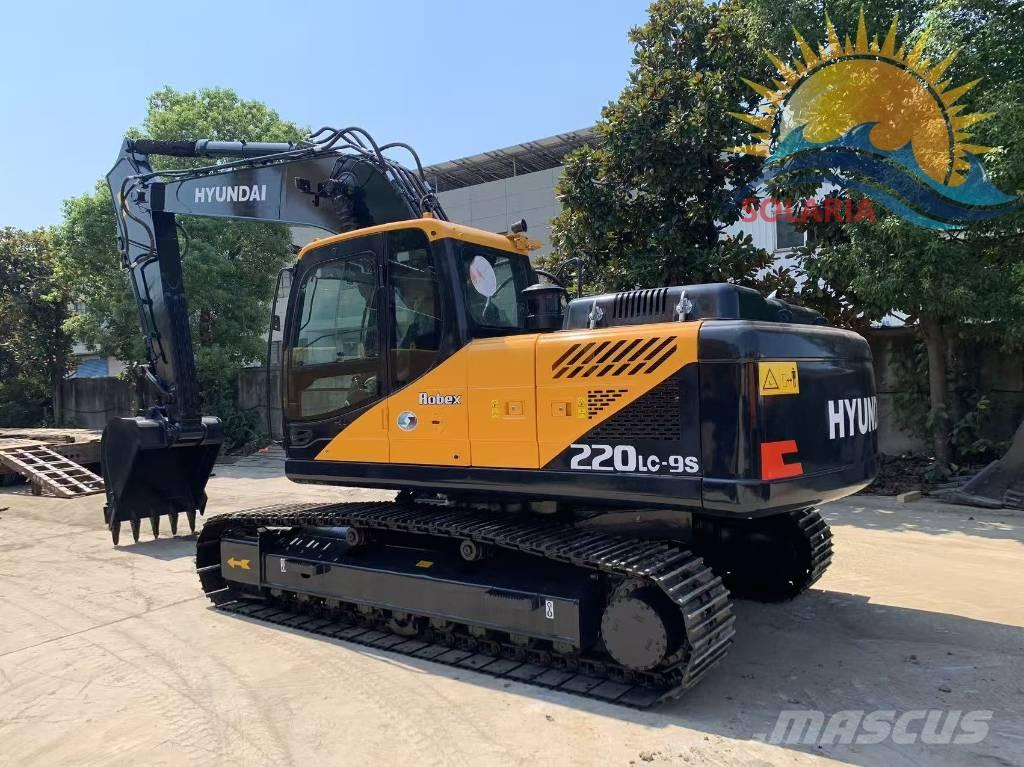 Hyundai R220LC-9S Excavatoare pe șenile
