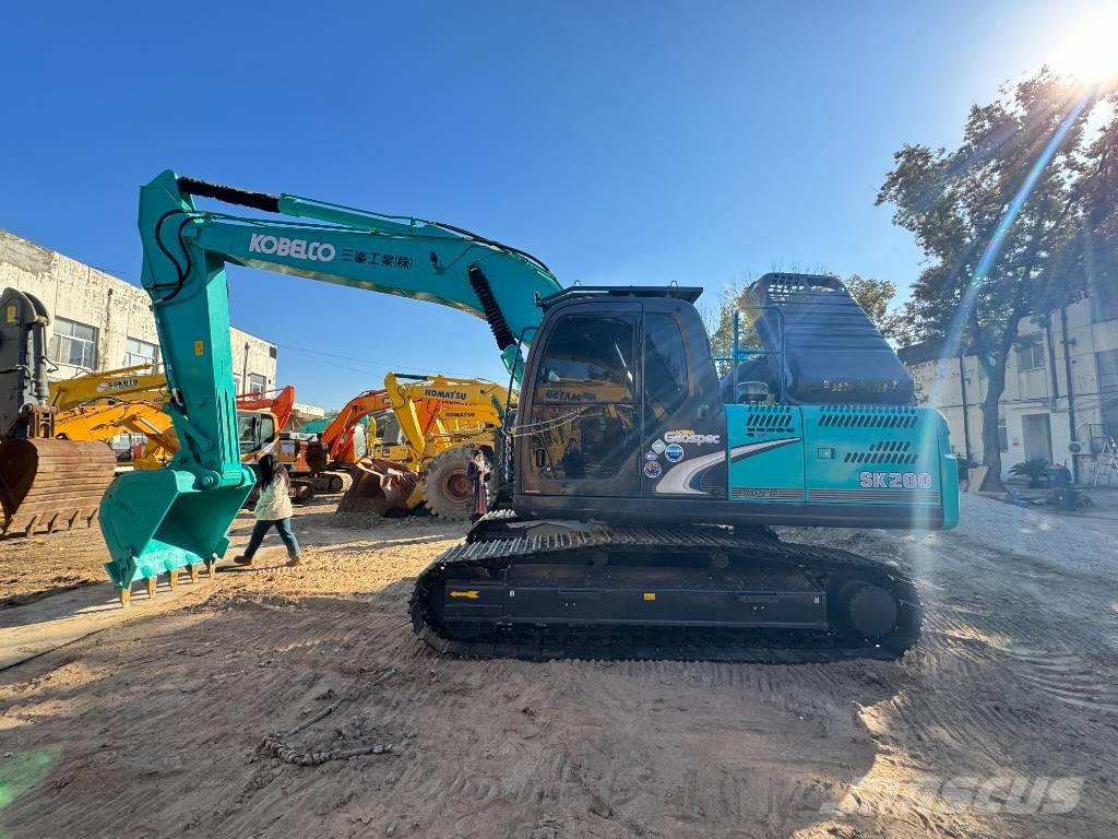 Kobelco SK 200 Excavatoare pe șenile
