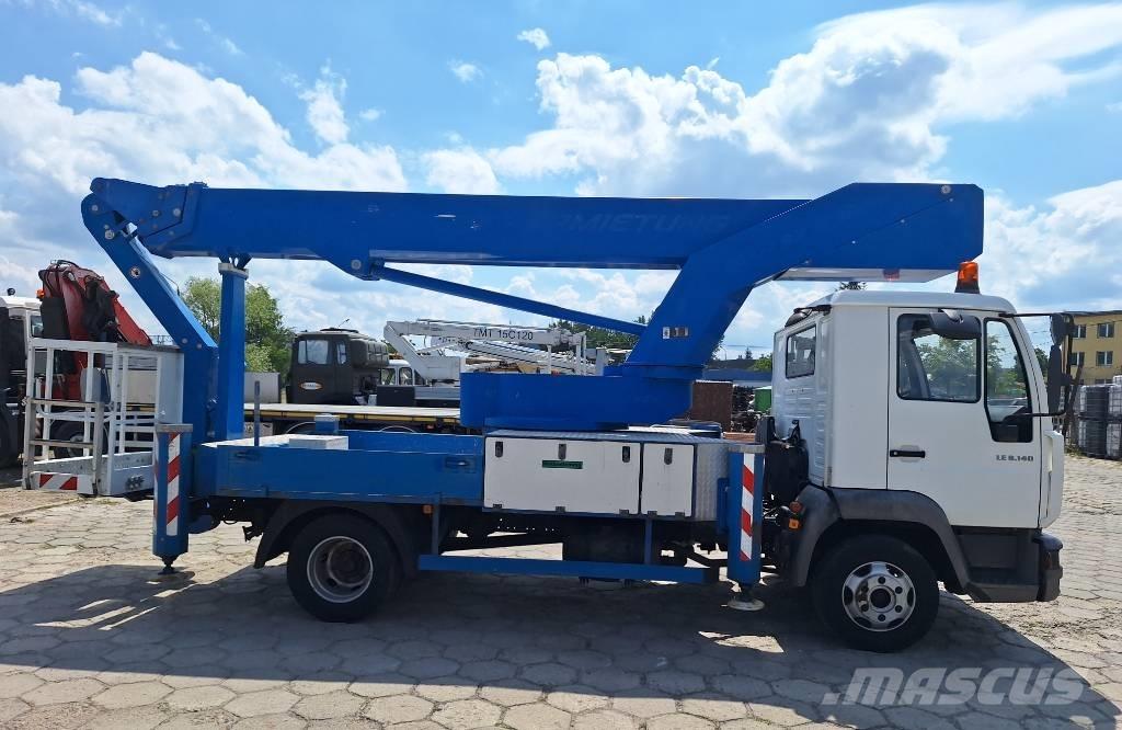 Bison TKA 30 KS Platforme aeriene montate pe camion
