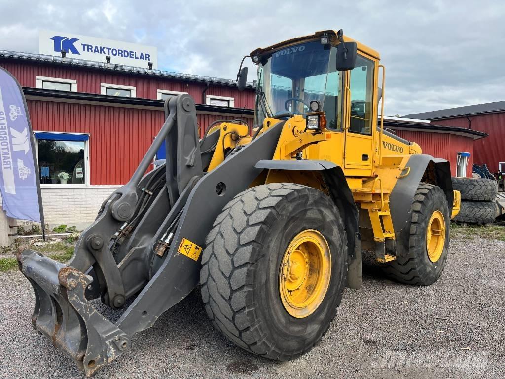 Volvo L 120 E Incarcator pe pneuri