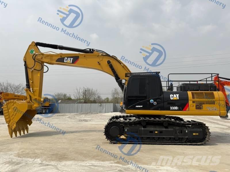 CAT 330 D2L Excavatoare pe șenile
