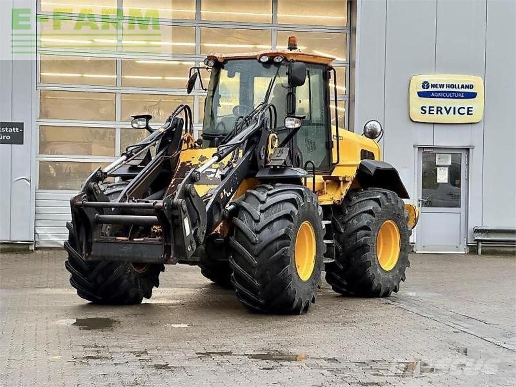 JCB 427 ht agri Mini excavatoare < 7t