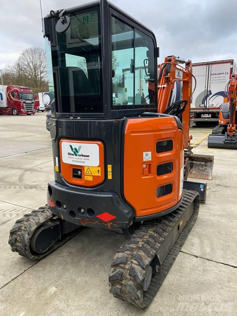 Hitachi ZX 33 U-6 Mini excavatoare < 7t