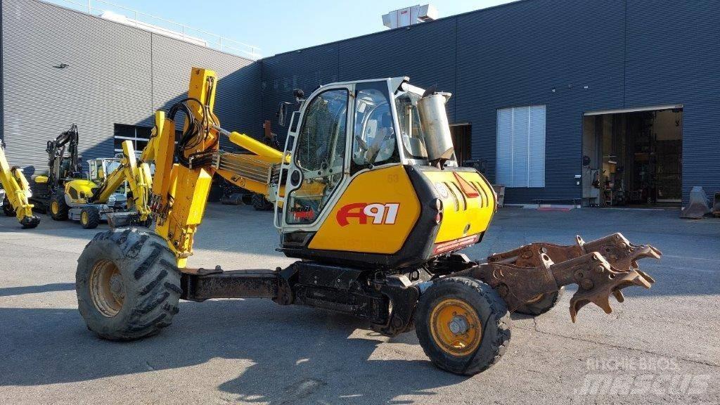 Menzi Muck A91 Mobil Excavatoare cu roti