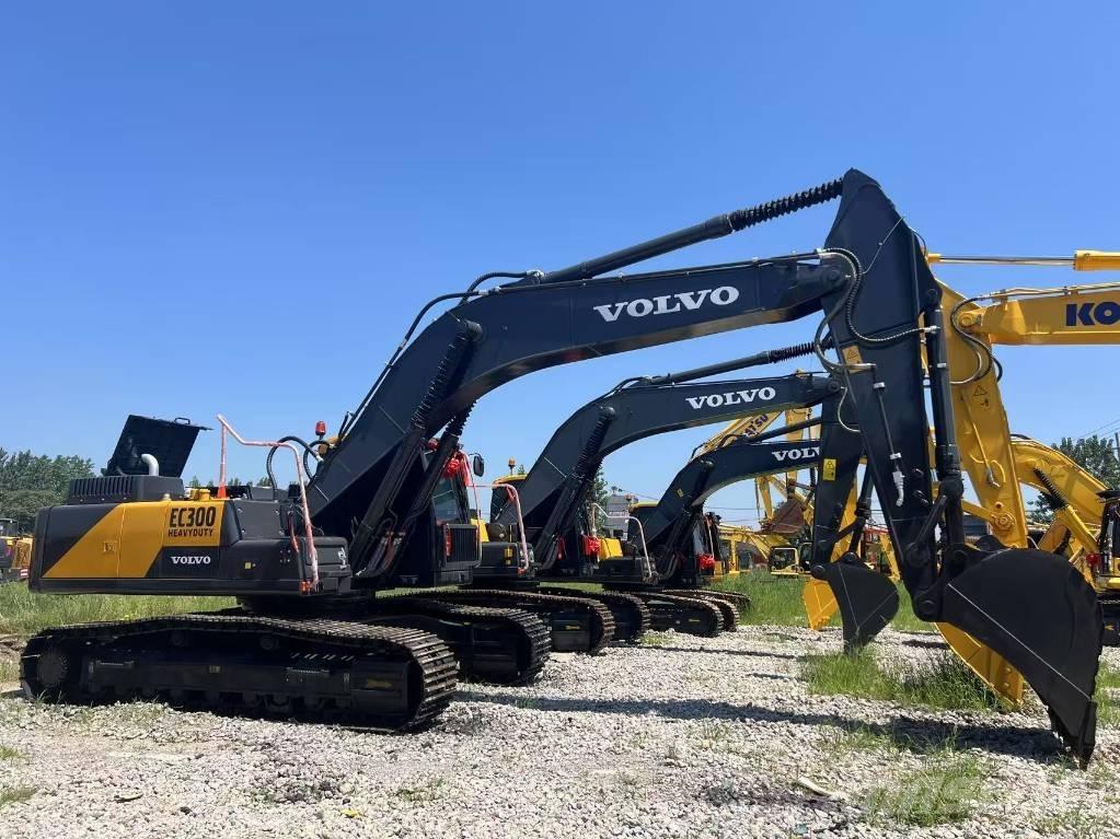 Volvo EC300 Excavatoare pe șenile
