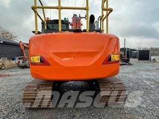 Hitachi ZX130-7LCN Excavatoare pe șenile
