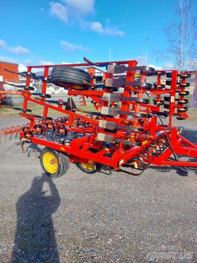 Väderstad NZF 450 Grape