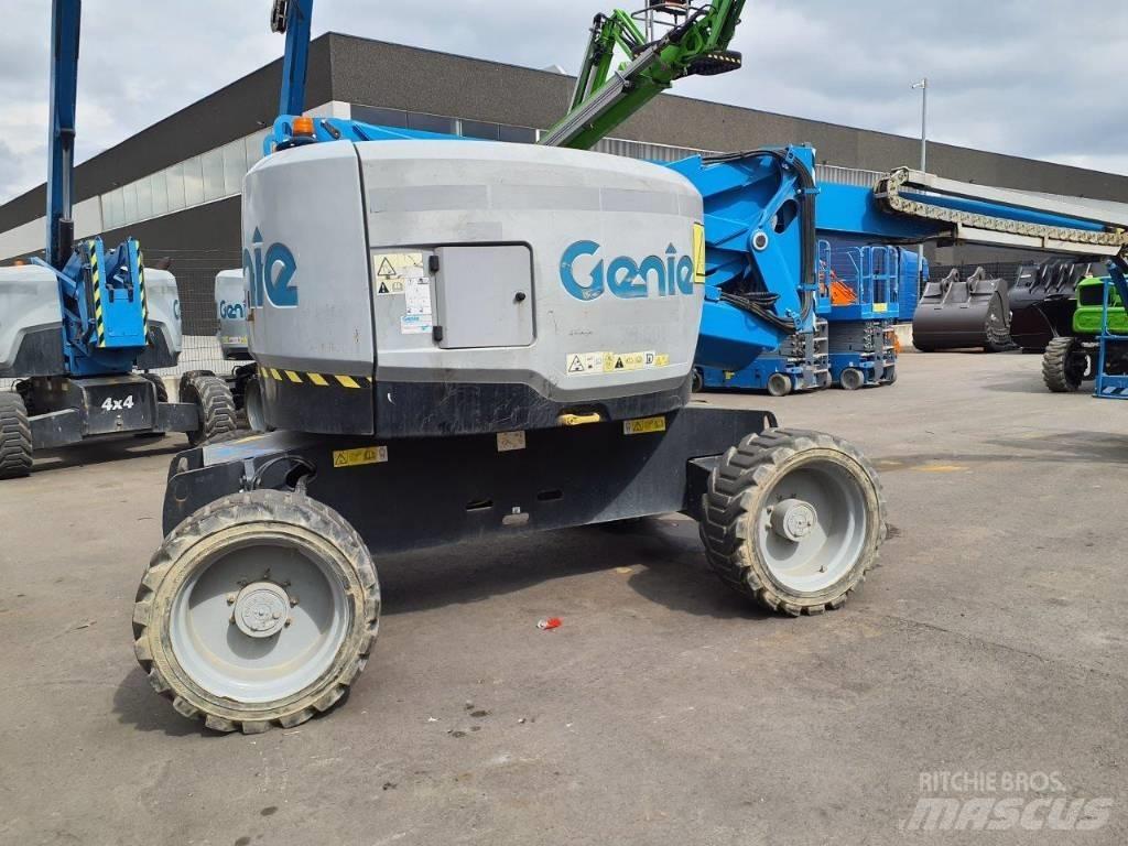GENIE Z-62/40 Nacele cu brat articulat