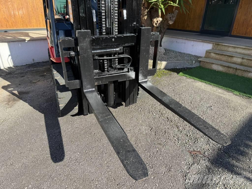 Manitou MI 35 D Stivuitor diesel