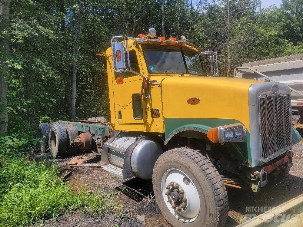 Peterbilt 357 Autobasculanta