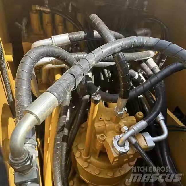 CAT CAT320D Excavatoare pe șenile

