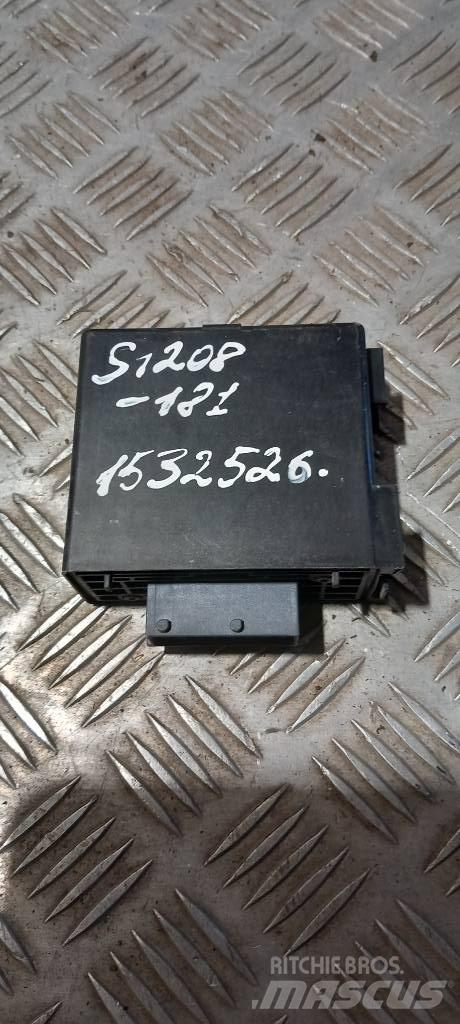 Scania 94 D.    1532526 Electronice