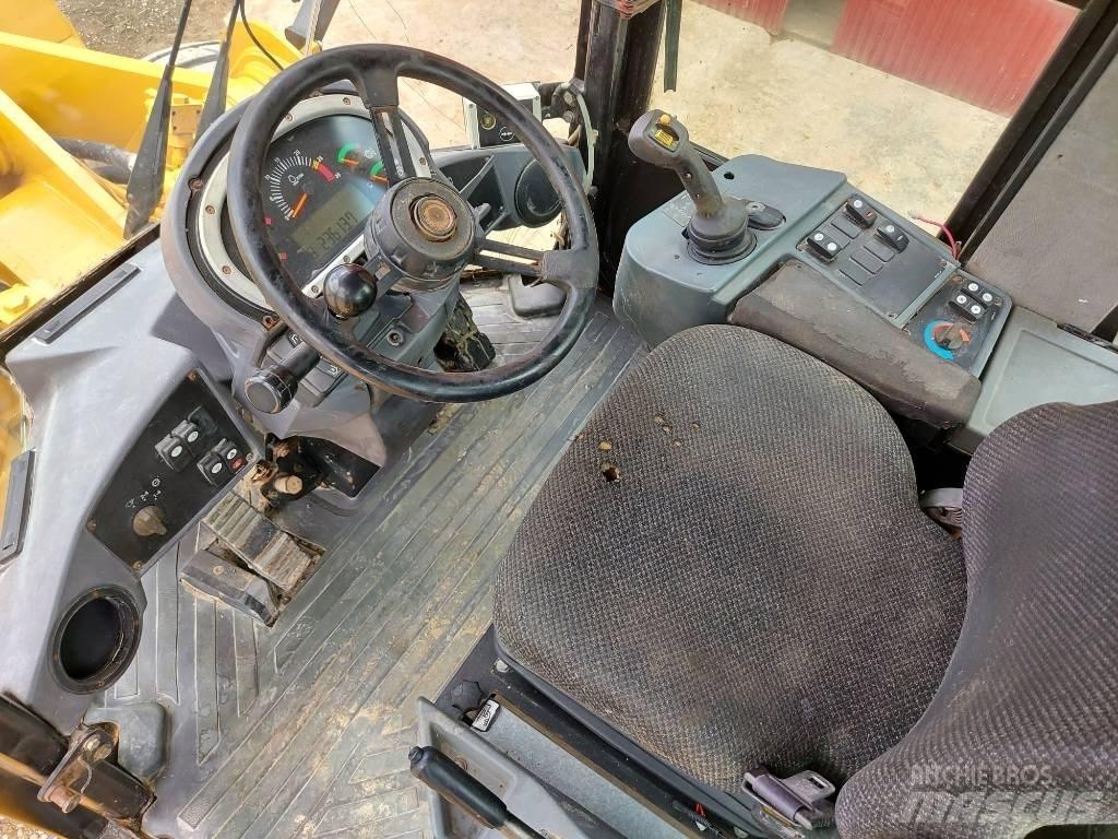 CAT 938 H Incarcator pe pneuri