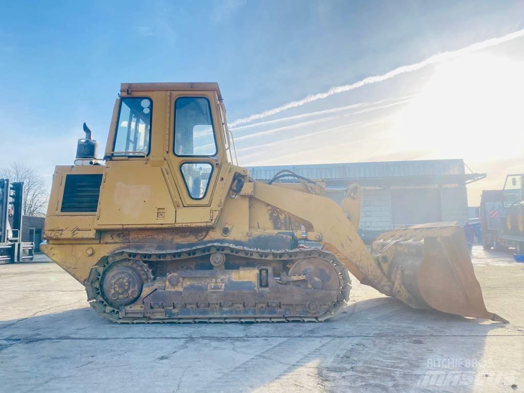 CAT 943 LGP Încarcatoare cu excavator